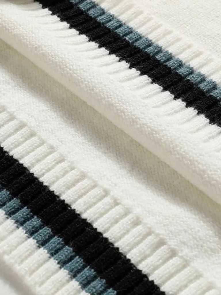 Klasyczny Sweter w Serek