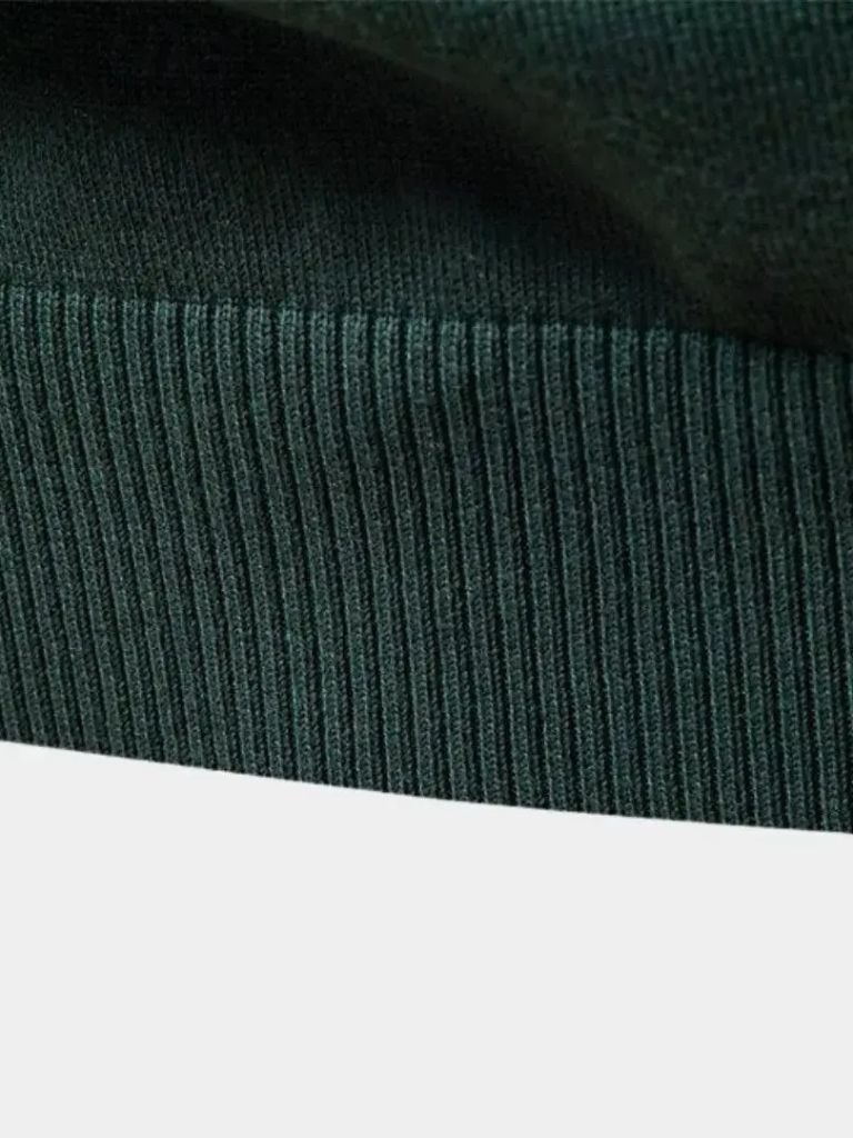 Podstawowy Sweter z Kwartalnym Zamkiem