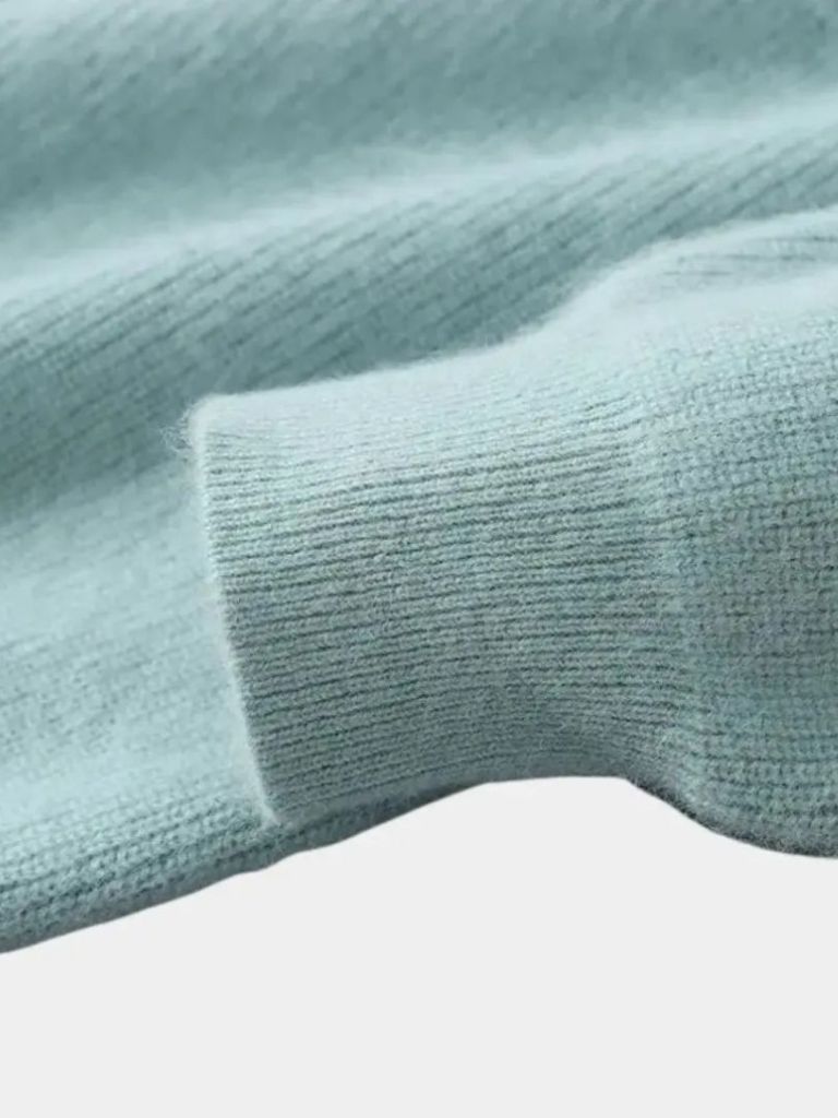Sweter Kaszmirowy Soft Haven