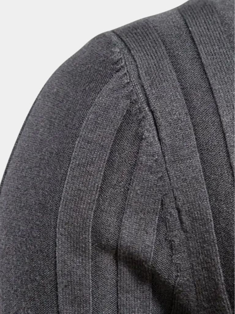 Sweter z golfem