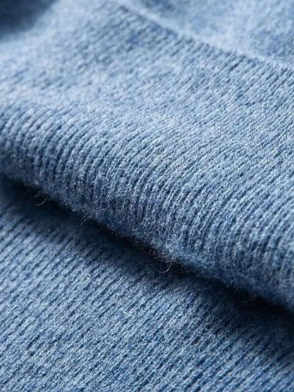 Sweter Kaszmirowy z Dekoltem w Serek