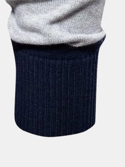 Sweter z kolorowym półzamkiem