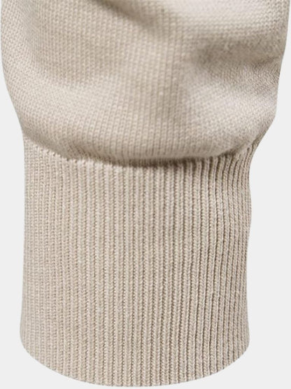 Minimalistyczny Sweter